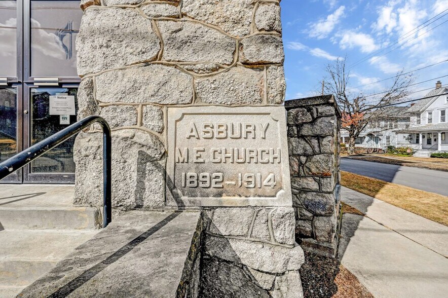 More Photos Of 720 Delaware St, Scranton Religious Facility For Sale