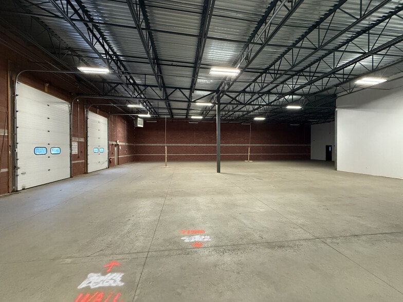 More Photos Of 34 Locke Rd, Concord Warehouse For Lease