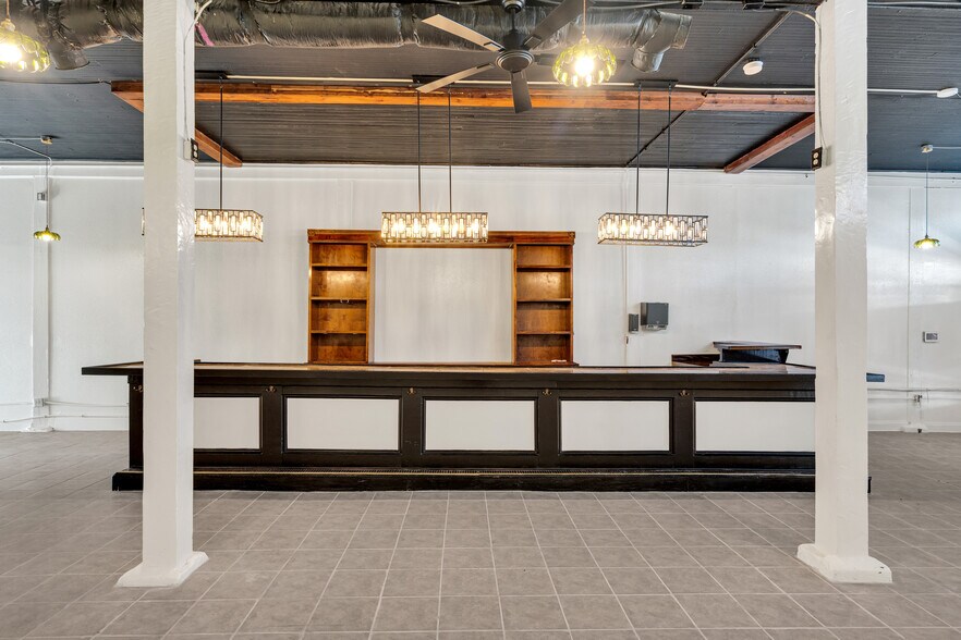 More Photos Of 2517 Bayou Rd, New Orleans General Retail For Lease