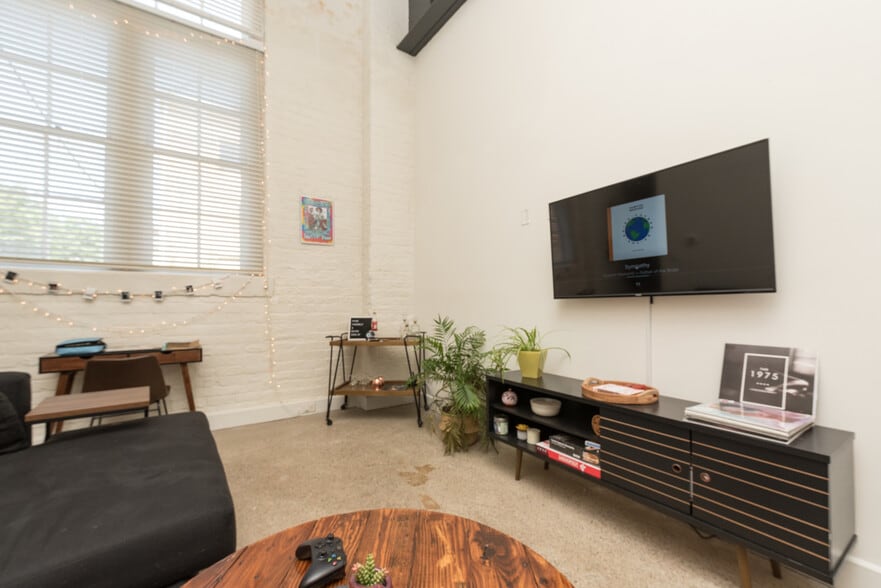 More Photos Of 412 N 3rd St, Richmond Apartments For Sale