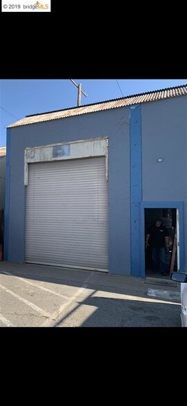 More Photos Of 3780 Main St, Oakley Flex For Lease