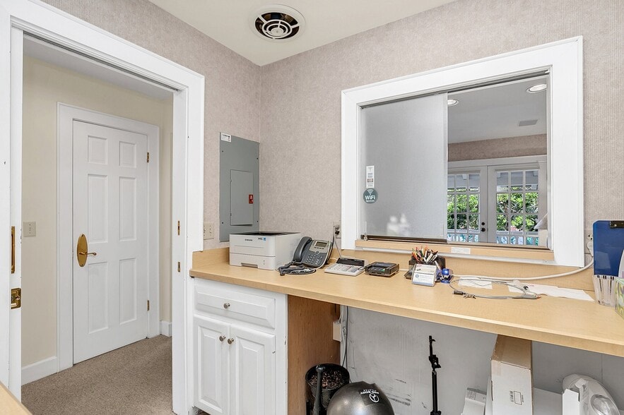 More Photos Of 2180 N Park Ave, Winter Park Loft Creative Space For Sale