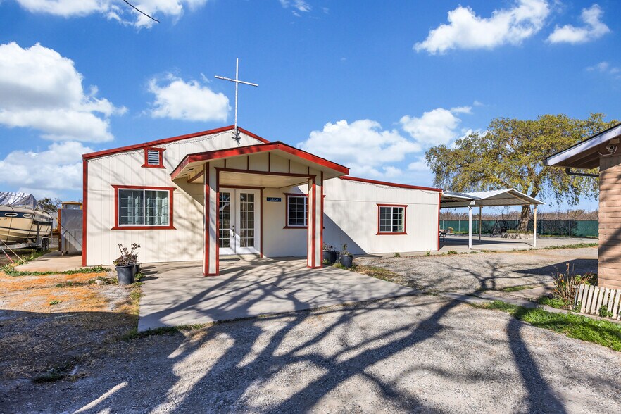 More Photos Of 9503 Barber Rd, Galt Land For Sale