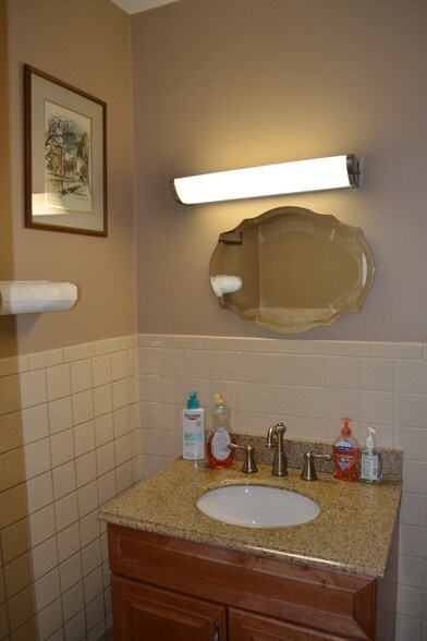 More Photos Of 1735 Post Rd, Fairfield Office For Lease