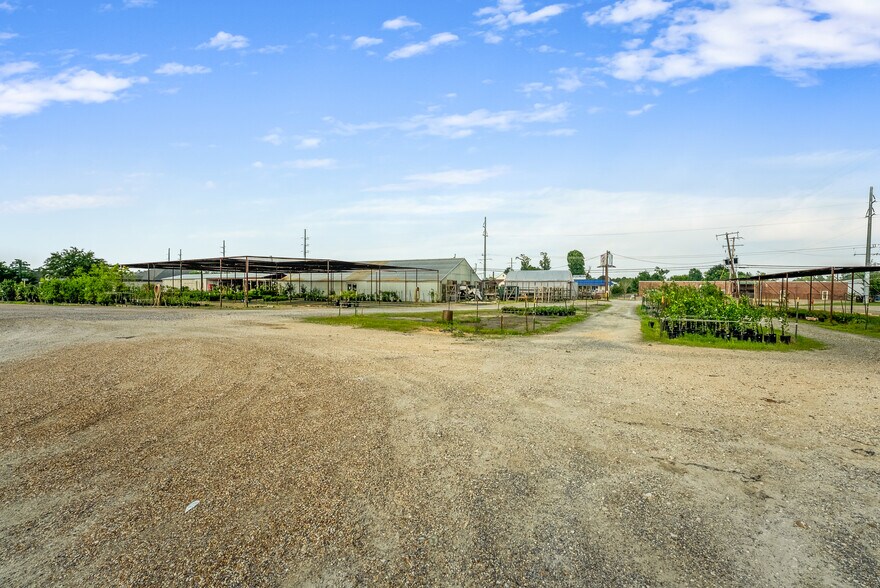 More Photos Of 4226 Lake St, Lake Charles Land For Sale