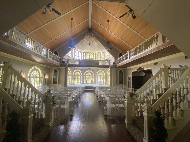 More Photos Of 300 Douglas St, Missouri City Lodge Meeting Hall For Sale