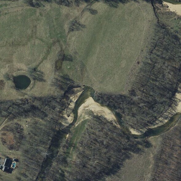 More Photos Of 162 Grading Ln, Cave Springs Unknown For Lease