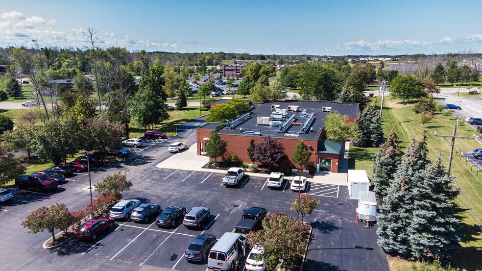 More Photos Of 301-303 Sterling Dr, Orchard Park Medical For Lease