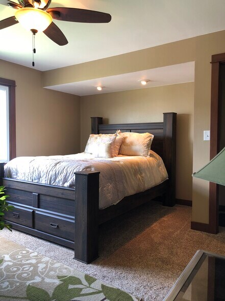 More Photos Of 4115 N US Highway 51, Janesville Showroom For Sale