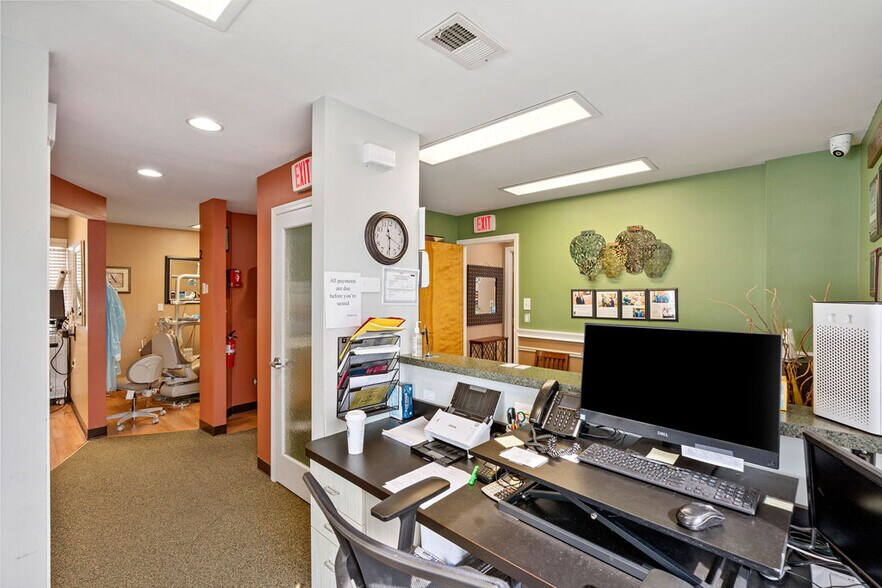 More Photos Of 2749 Hylan Blvd, Staten Island Office Residential For Sale