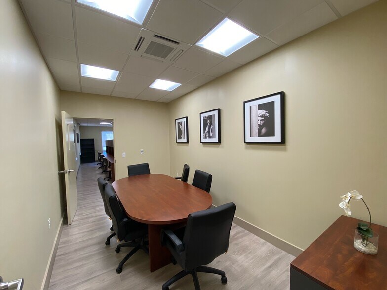 More Photos Of 11623 Philadelphia Rd, White Marsh Medical For Lease