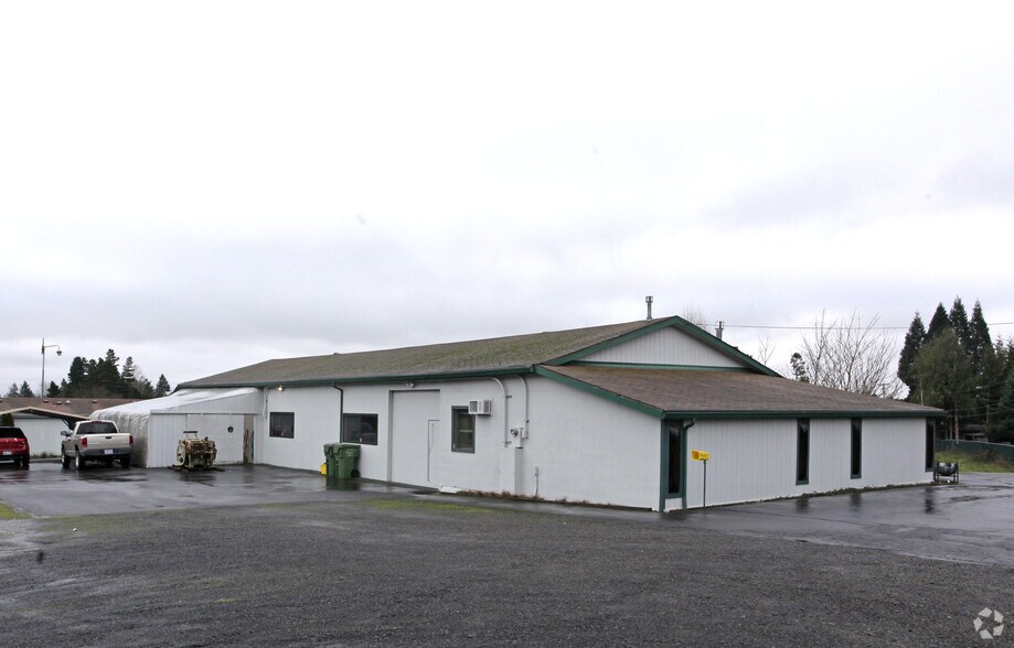 Primary Photo Of 941 SW Alder St, Dundee Warehouse For Sale