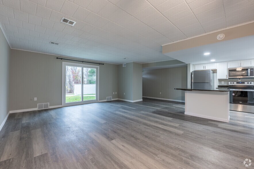 More Photos Of 2215 Aurora Dr, Pittsburgh Apartments For Sale