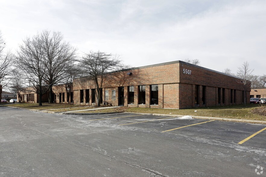 More Photos Of , Chicago Office For Sale