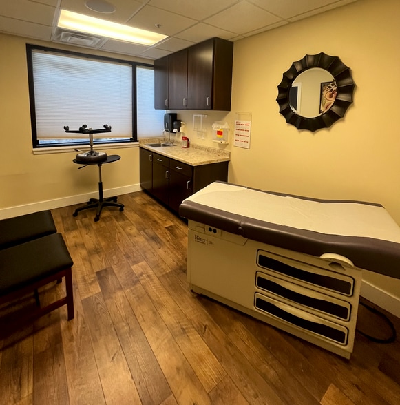 More Photos Of 1055 N 300 W, Provo Medical For Lease