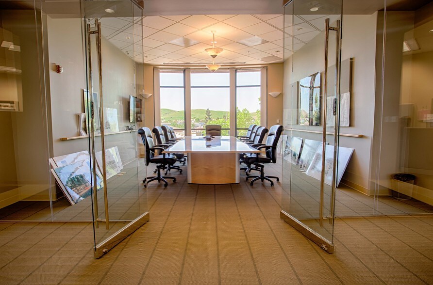 More Photos Of 4185 Blackhawk Plaza Cir, Danville Coworking Space