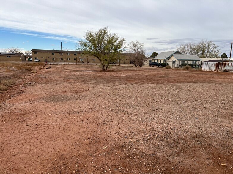 More Photos Of 1923 W Second St, Winslow Multifamily For Sale