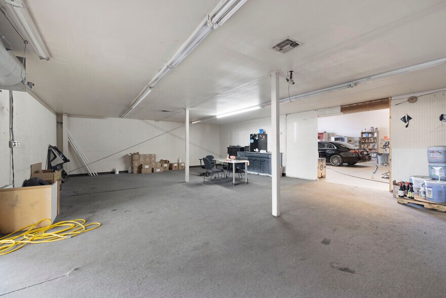 More Photos Of 820 Beckman Rd, Lodi Auto Repair For Lease
