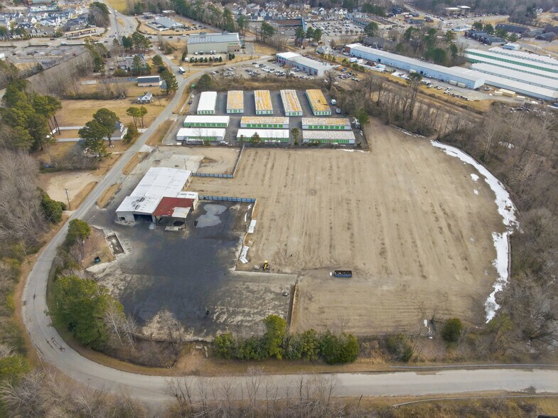 More Photos Of 4825 Station House Rd, Chesapeake Auto Salvage Facility For Lease