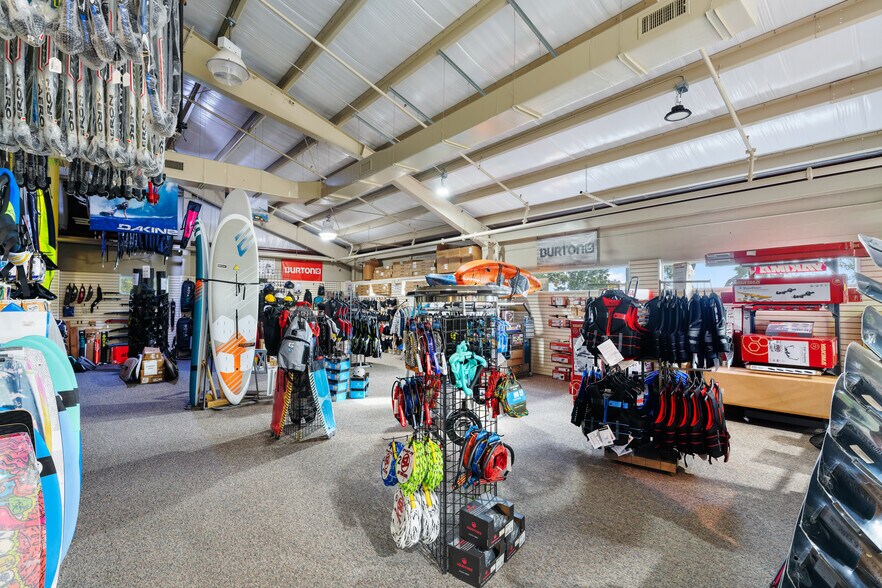 More Photos Of 3090 Ridgewood Dr, Daytona Beach Freestanding For Sale