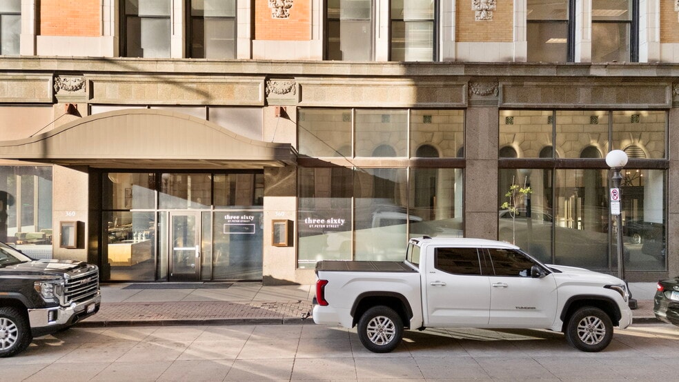 More Photos Of 360 Saint Peter St, Saint Paul Apartments For Lease