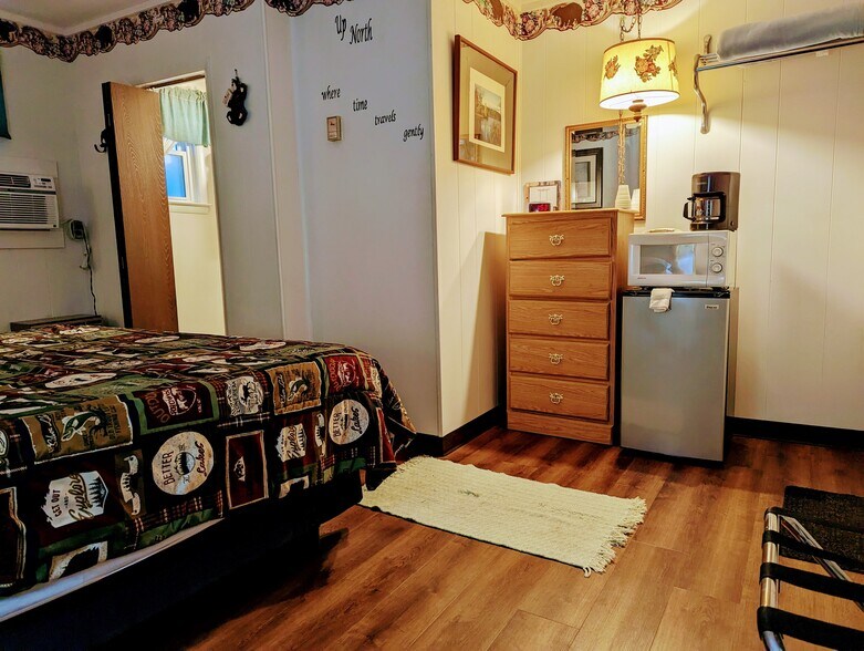 More Photos Of 12520 State St, Atlanta Hotel For Sale