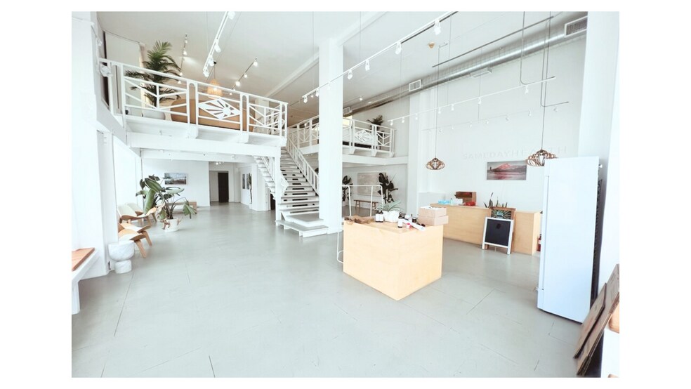 More Photos Of 3001-3013 Main St, Santa Monica Apartments For Lease