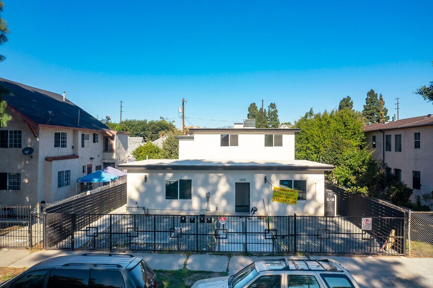 More Photos Of 1023 E 28th St, Los Angeles Apartments For Sale