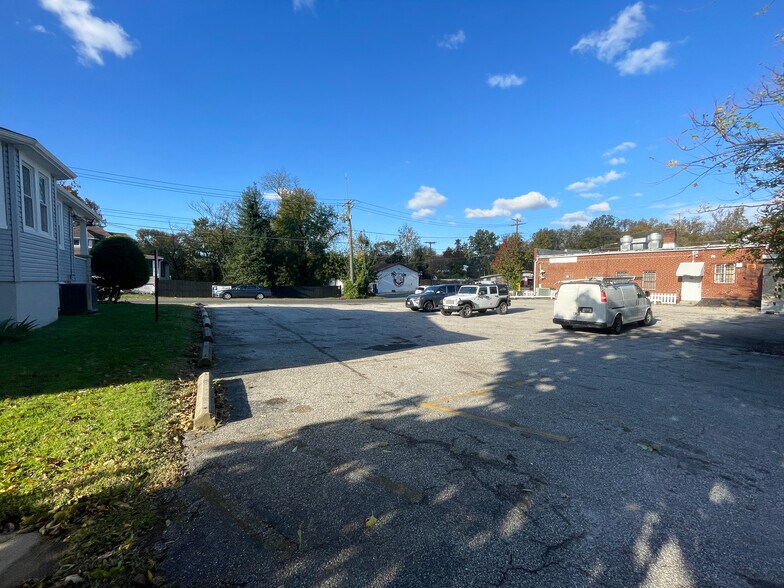 More Photos Of 1224 Chesaco Ave, Rosedale Medical For Lease