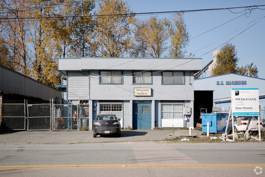 More Photos Of 12205 116th Ave, Surrey Service For Sale