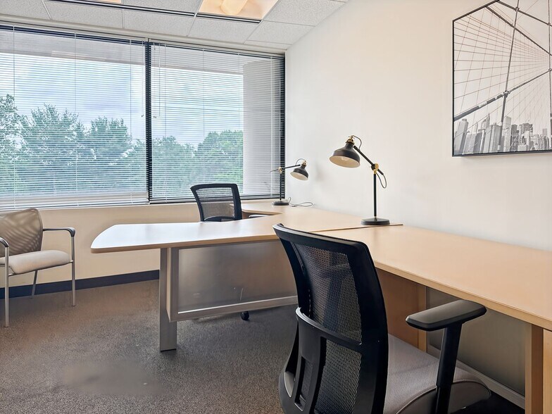 More Photos Of 7201 Wisconsin Ave, Bethesda Coworking Space