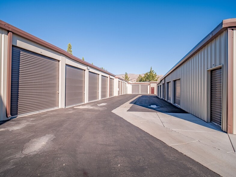 More Photos Of 905 Ambassador Dr, Reno Specialty For Sale