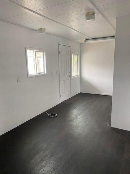 More Photos Of 950 Rogue River Hwy, Grants Pass Office For Sale