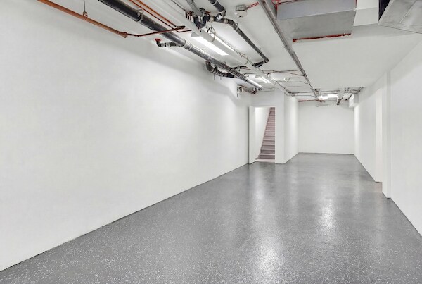 More Photos Of 251 E 33rd St, New York Medical For Lease