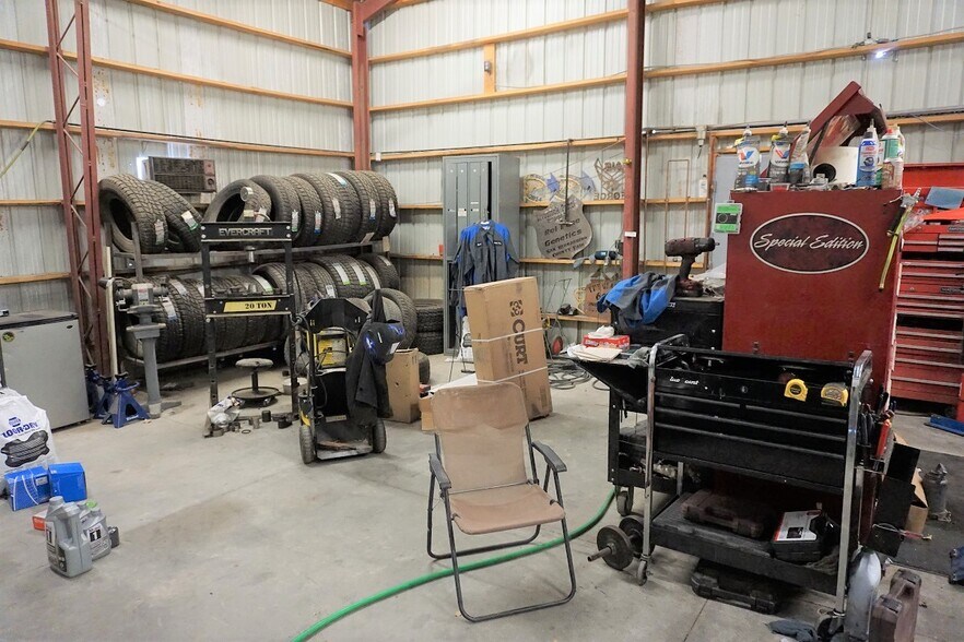 More Photos Of 8899 Beekley Rd, Phelan Auto Repair For Sale