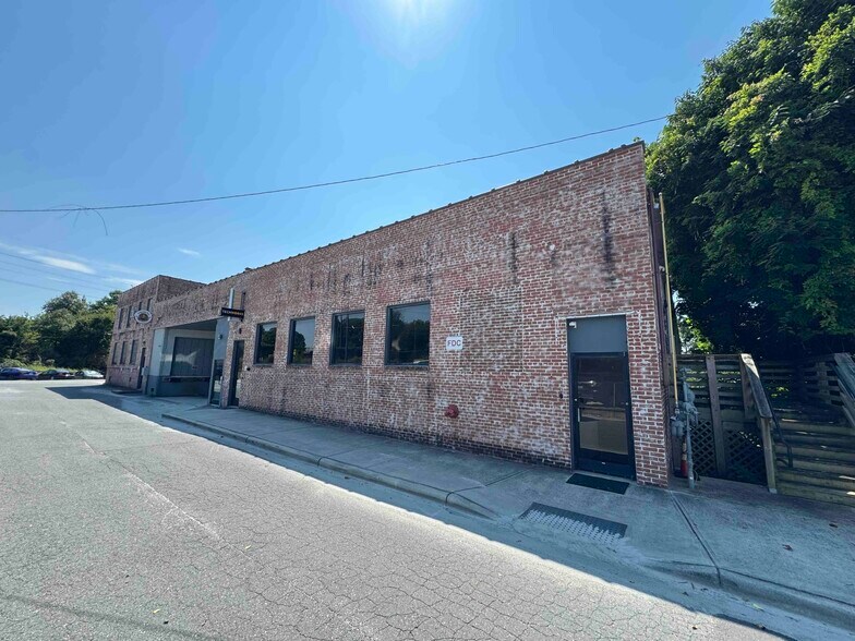 More Photos Of 52-53 Ervin St, Belmont Office For Lease