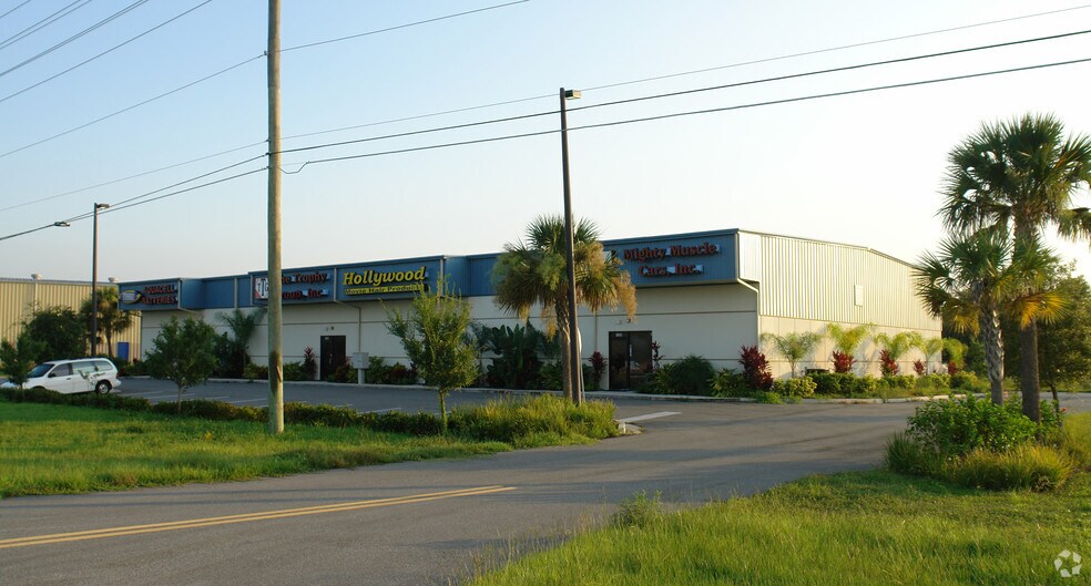 More Photos Of 1376 Turnbull Bay Rd, New Smyrna Beach Warehouse For Lease