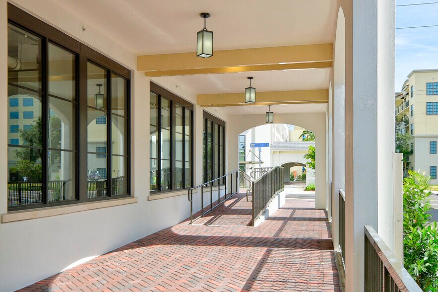 More Photos Of 100 SE 1st Ave Delray Beach, Delray Beach Office For Lease