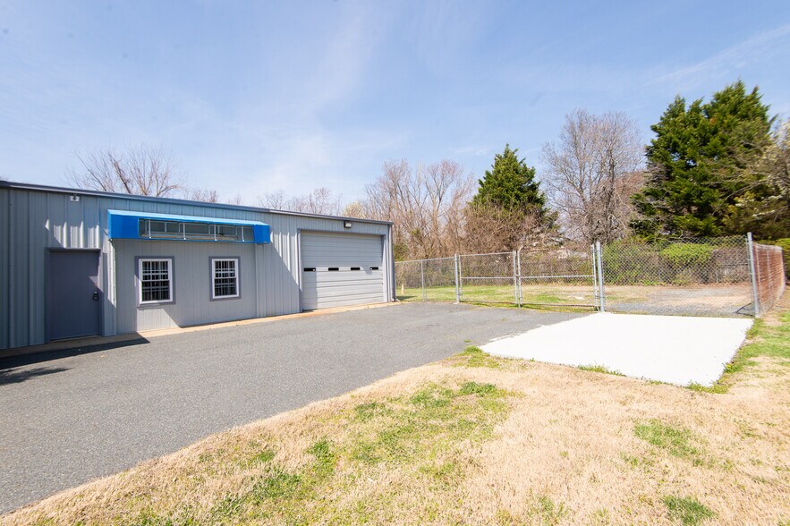 More Photos Of 2934 Ocean Gtwy, Cambridge Freestanding For Sale