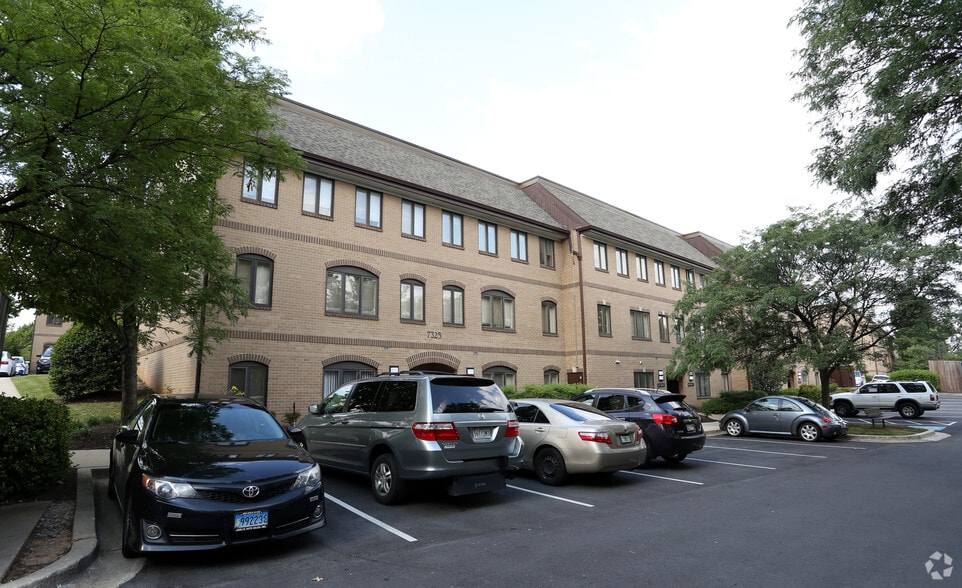 More Photos Of 7317-7327 Hanover Pky, Greenbelt Office For Sale
