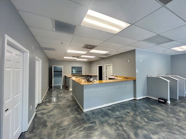 More Photos Of 869 Sadler Rd, Fernandina Beach Unknown For Lease