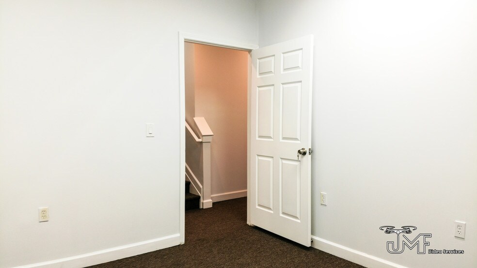 More Photos Of 3578-3592 Old Milton Pky, Alpharetta Medical For Lease