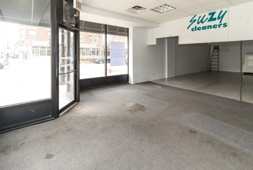 More Photos Of 1338-1346 W Irving Park Rd, Chicago Apartments For Lease