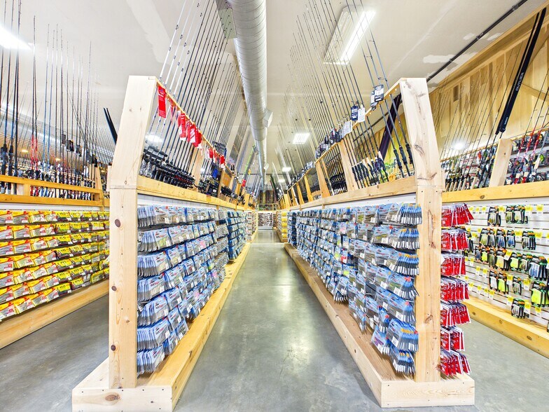 More Photos Of 13520 Emerson Ave, Williamstown General Retail For Sale