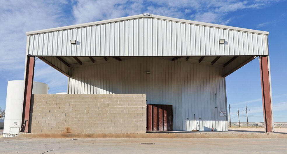 More Photos Of 2914 N County Road 1140, Midland Warehouse For Lease