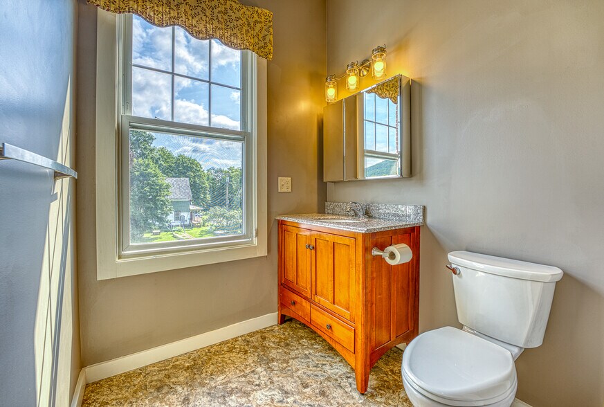 More Photos Of 2 Perkins Pl, Woodsville Apartments For Sale