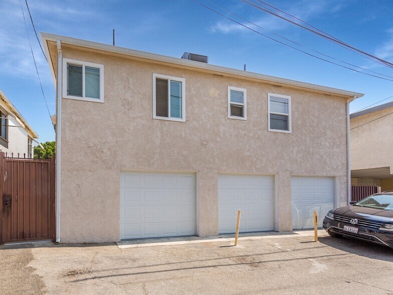 More Photos Of 5941 Willowcrest Ave, North Hollywood Apartments For Sale