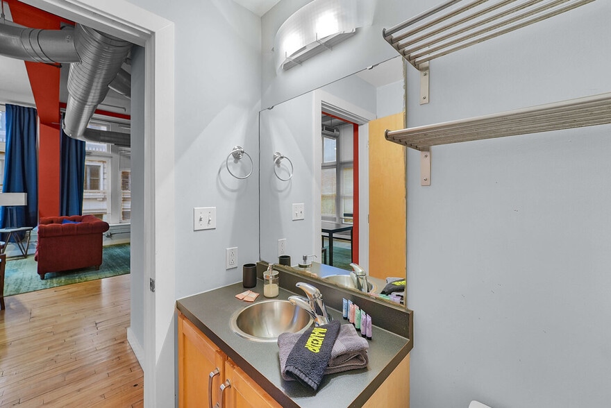 More Photos Of , Saint Louis Multifamily For Sale