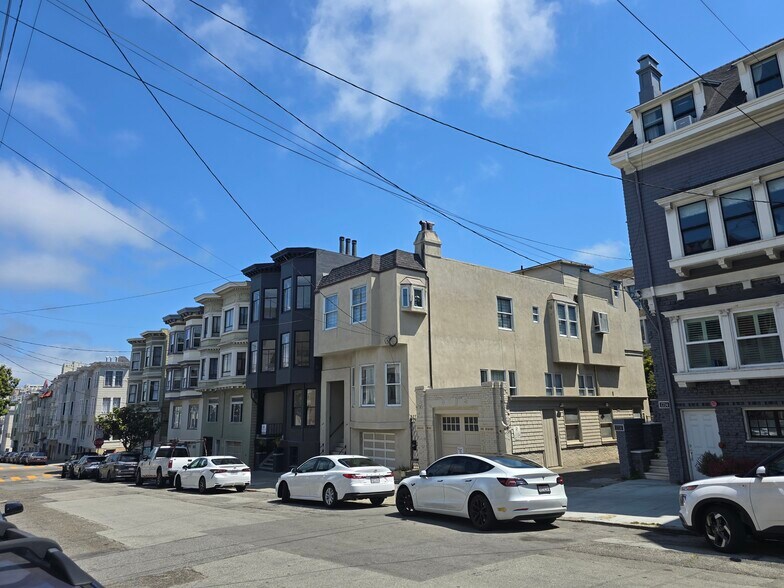 More Photos Of 1728 Larkin St, San Francisco Land For Sale