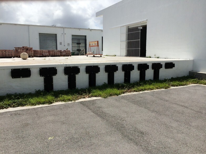 More Photos Of 301-395 NE 59th St, Miami Coworking Space